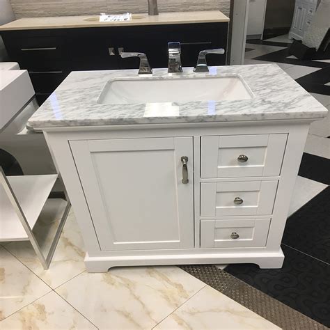 Eviva Houston In White Bathroom Vanity With White Carrara Marble Countertop