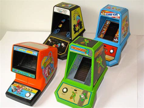 4 Vintage Coleco tabletop arcade games to track down