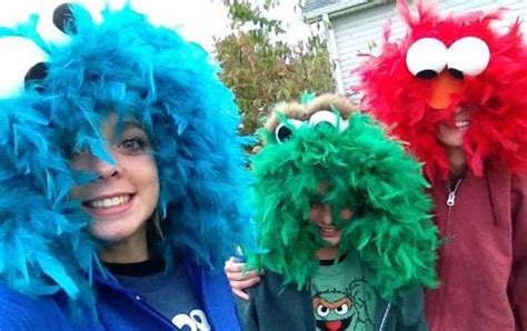 no sew cookie monster costume halloween costumes idea diy do it yourself adult costume ideas