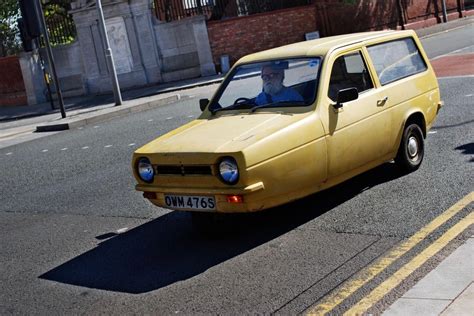 Brits Name The Top 10 Ugliest Cars Ever Made And The Worst Offender