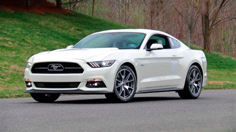 2015 Ford Mustang Gt Still Ready To Celebrate That 50th Anniversary