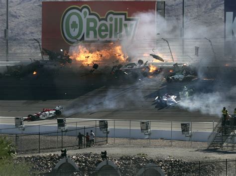 Dan Wheldon Stirbt Nach Las Vegas Crash Auto Motor Und Sport