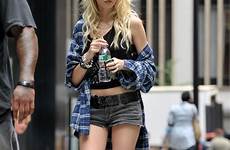 momsen taylor short outfits girl height street gossip measurements style weight cute izismile facts fun heightandweights