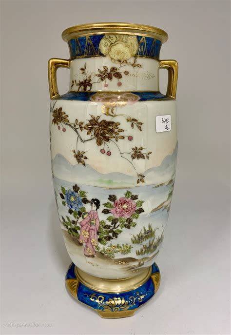 Antiques Atlas - Oriental Japanese Porcelain Noritake Vase