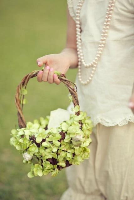 50 Lovely Flower Girl Basket Ideas To Try Weddingomania