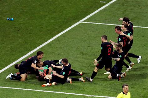 Copa Do Mundo 2018 M Fernandes Salva Na Prorrogação Mas Perde Pênalti E Croácia Bate Rússia