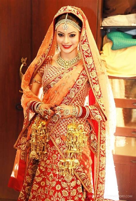 Indian Bridal Dresses 2017 Bridal Wedding Lehengas And Gown