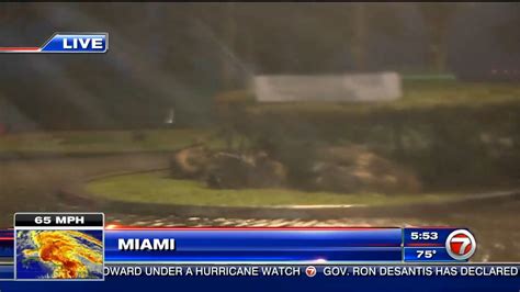 Weather In Miami Begins To Deteriorate Due To Approaching Eta Wsvn 7news Miami News Weather