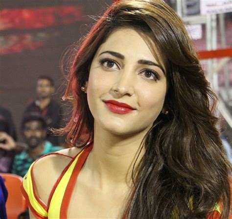 Shruti Hassan Biography Age Height Weight Movies And Photos