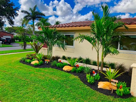 Florida Backyard Landscape Design Ideas