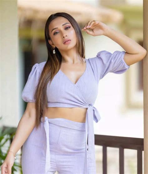 Mimi Chakraborty Just Stole Our Hearts In This Lavender Ruffle Saree