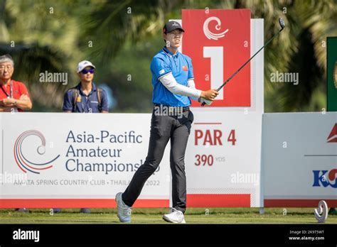 Chonburi Thailand October 30 Wenyi Ding Of China On The First Tee During The Final Round At