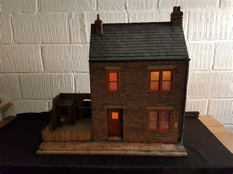 Project Wartime 1930s40s Terrace House Berkshire Dolls House And