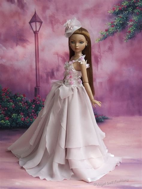 Wedding Gown For Ellowyne 16tonner Doll Bride Dolls Wedding Gowns Bridesmaid Attire