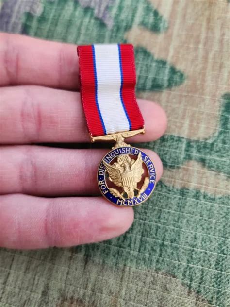 Post Wwii Us Army Distinguished Service Medal Mini Pin 1683 Picclick