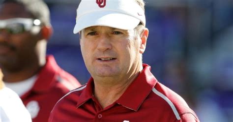 Oklahoma Sooners Head Coach Bob Stoops Retiring After 18 Seasons