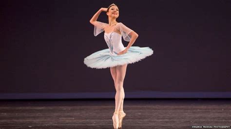 Barnsley Ballerina Third British Bolshoi Graduate In 243 Years Bbc News