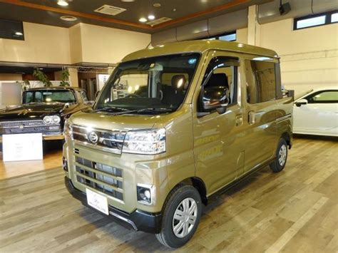 Japan Used Daihatsu Atrai Minivan Royal Trading