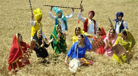 Baisakhi Vaisakhi Date In 2020 History Significance Traditions And