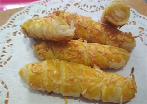 Determined to prove herself, judy jumps at. Resep Cheese roll pastry oleh septiana trisnarti - Cookpad