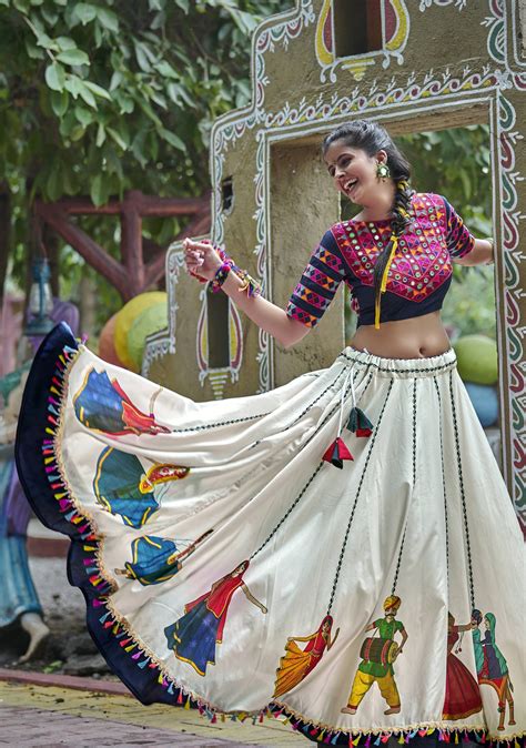 Lehengacholi Navratri Dress Choli Designs Garba Dress