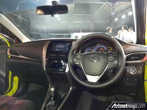 Interior Toyota Yaris Facelift 2018 AutonetMagz Review Mobil Dan