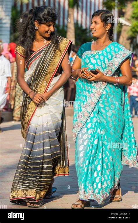 India Tamil Nadu State Madurai Street Scene Stock Photo Alamy