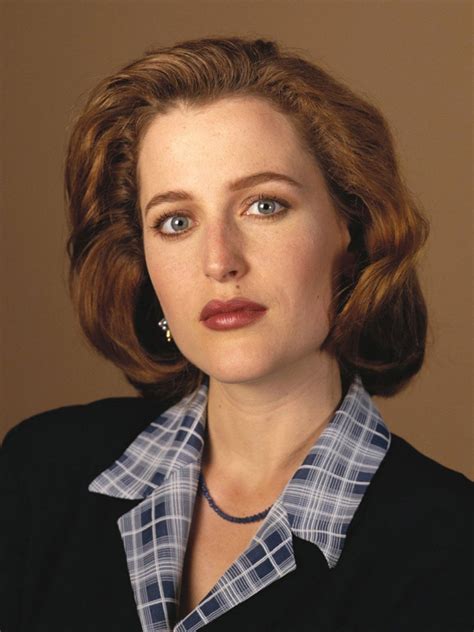 Gillian Anderson Biography Net Worth Age Young Children Awards