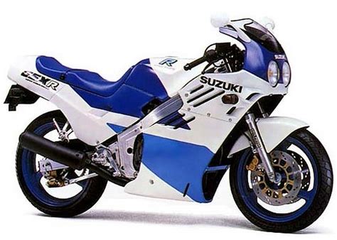 Richard hammond reviews the 2000 yamaha fzr 400, and checks out how it performs and handles on the road, as well as. Will The Suzuki GSX-R400 Be Revived In India?