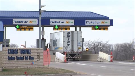 Kansas Turnpike Toll Prices To Increase Beginning In October Fox 4