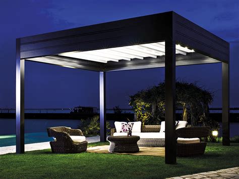 Get shade wherever you need with retractable free standing awnings. Photo Gallery & Pictures from Samson Awnings & Terrace Covers