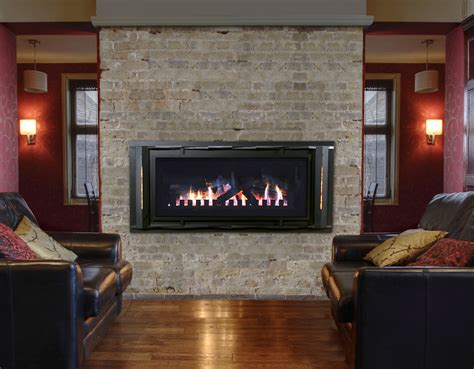 Linear Gas Fireplaces Are A Great Way To Update A Hearth Fireplace Linear Fireplace Modern