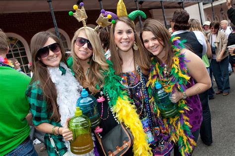 Naked Women Of Mardi Gra Pics And Galleries