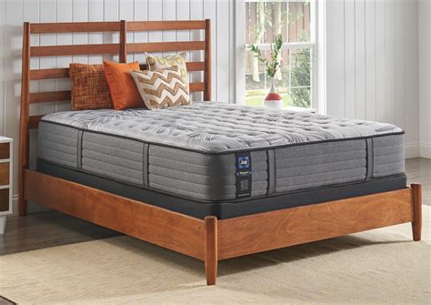 Since sealy partners with top sealy partners with retailers like mattress firm, hudson's furniture, macy's, ashley homestore, big lots and other home and furniture stores across the country. Sealy Satisfied II Medium Mattress - King Size | Home ...