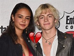 Ross Lynch And His Girlfriend 2022 Kissing