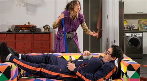 Upholstered ladderback chairs are such a classic, while comfortably cushioned ben 15 grandes frases de Amador Rivas en 'La que se avecina'