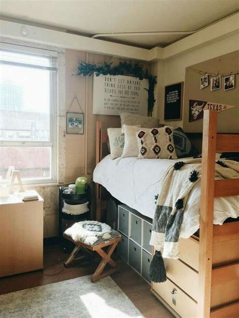 82 Awesome College Bedroom Decor Ideas And Remodel 49 Interior Design