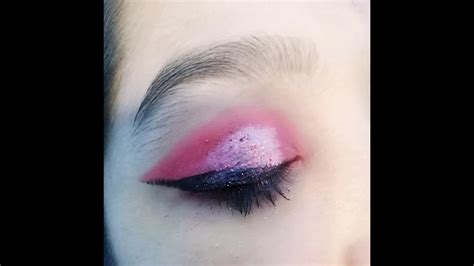 Pink Eye Look For Christmas Huda Beauty New Nude Platte Anjuman