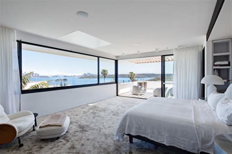 16 Breathtaking Modern Bedroom Interiors You Will Fall In Love With