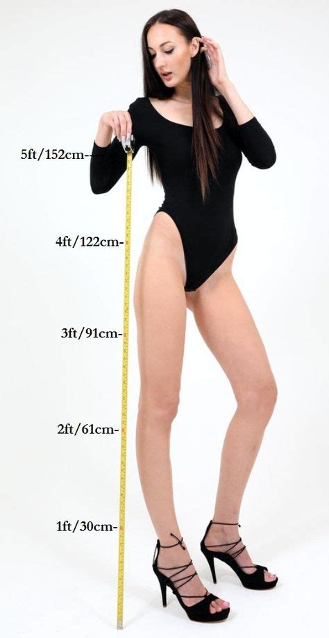 Tall girlのアイデア 40 件2021 背が高い女性 背の高い女性 長身