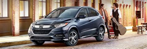 How high off the ground is a HR-V?