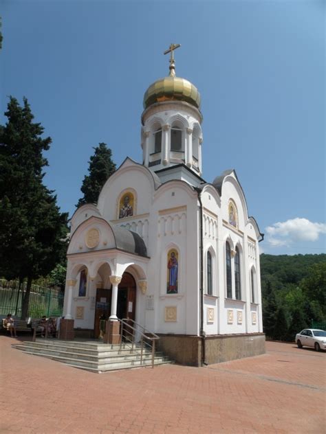 Церковь Николая Чудотворца Лазаревское Сочи город фотография