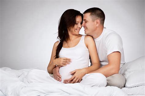 How To Make My Husband Attracted To Me While Pregnant Best Tips Tiny Changes Matter