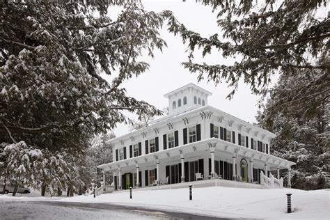 The Roxbury At Stratton Falls Is Best Themed Hotel In New York