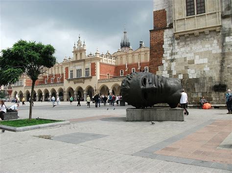 Krak W Rze Ba Igora Mitoraja Atrakcje Turystyczne Krakowa Ciekawe Miejsca Krakowa