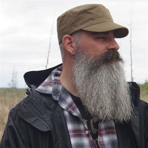 Pin By Russ Adams On Beard In 2019 Beard Haircut Grey Beards Great Beards