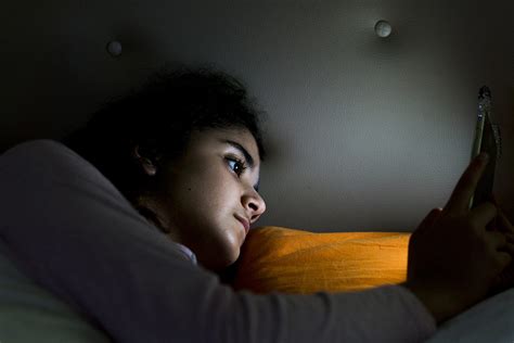 Turning Off Phones — Not Pills — Key To Better Sleep For Teens Wsu Insider Phoneweek