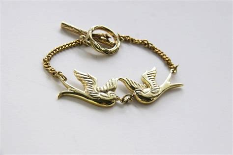 Two Swallows Golden Bracelet Gold Brass Jewelry Girls Woman Fashion