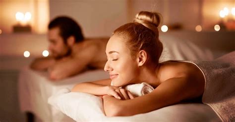 The Benefits Of Couple Massage For Relaxation And Bonding