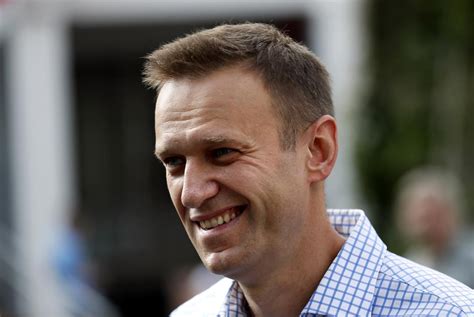EU ja monet maat ilmaisivat huolensa Navalnyin heikentyneestä ...